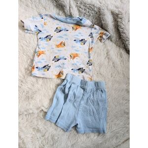 Bluey White And Blue Short Sleeve And Shorts Pajama Set Toddler Size 2T
